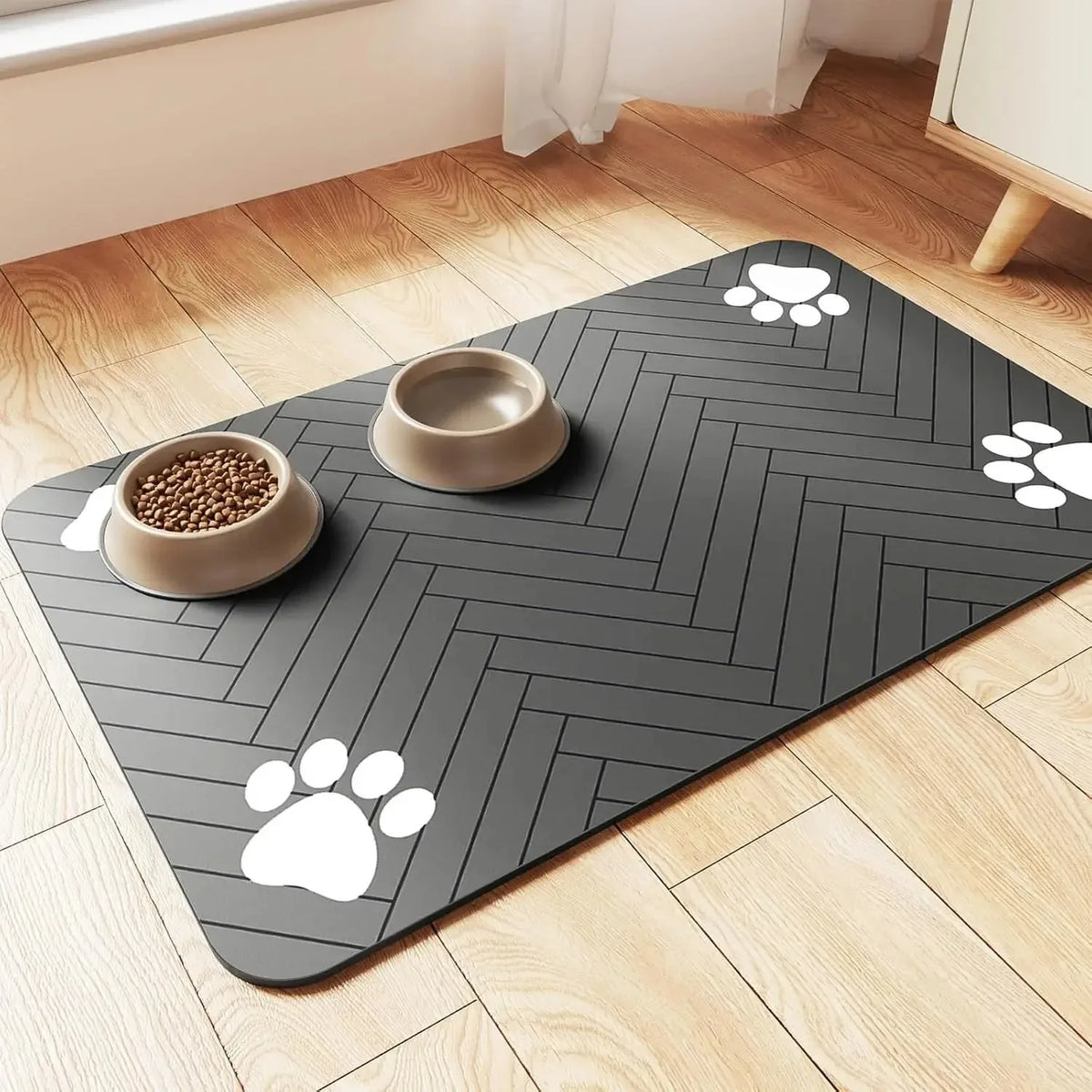 Tapete higiênico, impermeável, para cães e gatos.